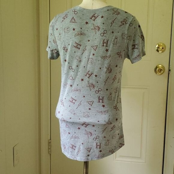 2 Harry Potter T Shirt Top Tee WOMEN'S WOMAN'S Juniors Size Extra Small - Picture 5 of 16